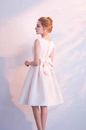 Liorena – Bow Detail A-Line Midi Dress