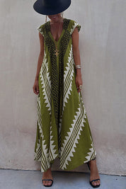 Mirelle – Relaxed V-Neck Maxi Dress