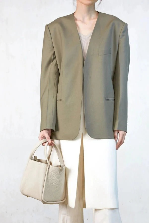 Minnie | Medium Leather Bucket Bag