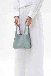 Minnie | Medium Leather Bucket Bag