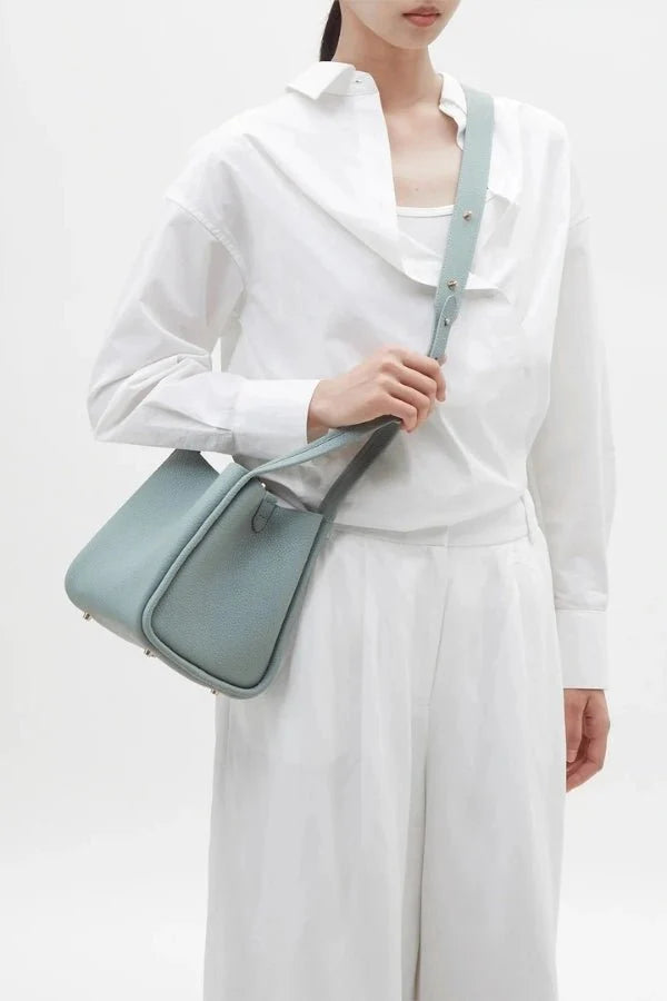 Minnie | Medium Leather Bucket Bag