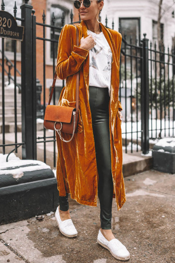 Veloura – Women's Velvet Kimono Coat