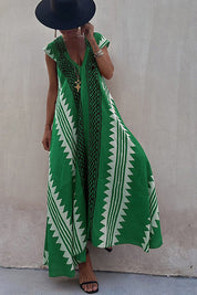 Mirelle – Relaxed V-Neck Maxi Dress