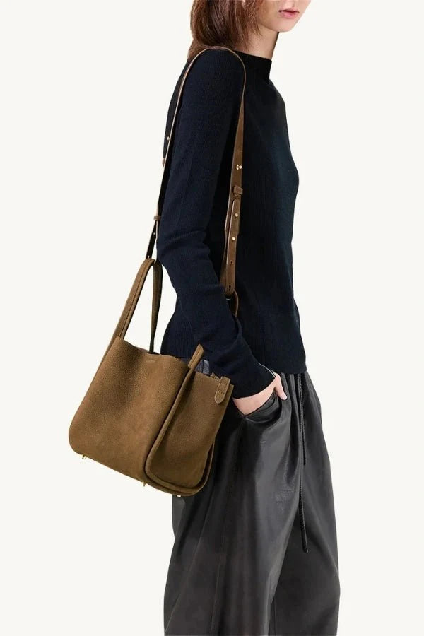 Minnie | Medium Leather Bucket Bag