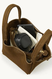 Minnie | Medium Leather Bucket Bag