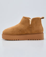Solvèra | Plush-Lined Suede Ankle Boots