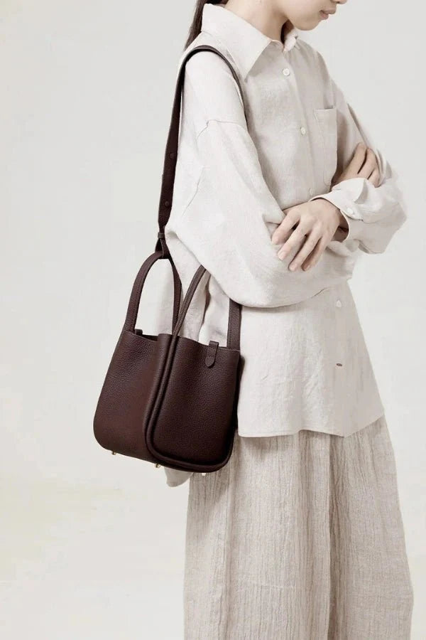Minnie | Medium Leather Bucket Bag