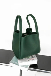 Minnie | Medium Leather Bucket Bag