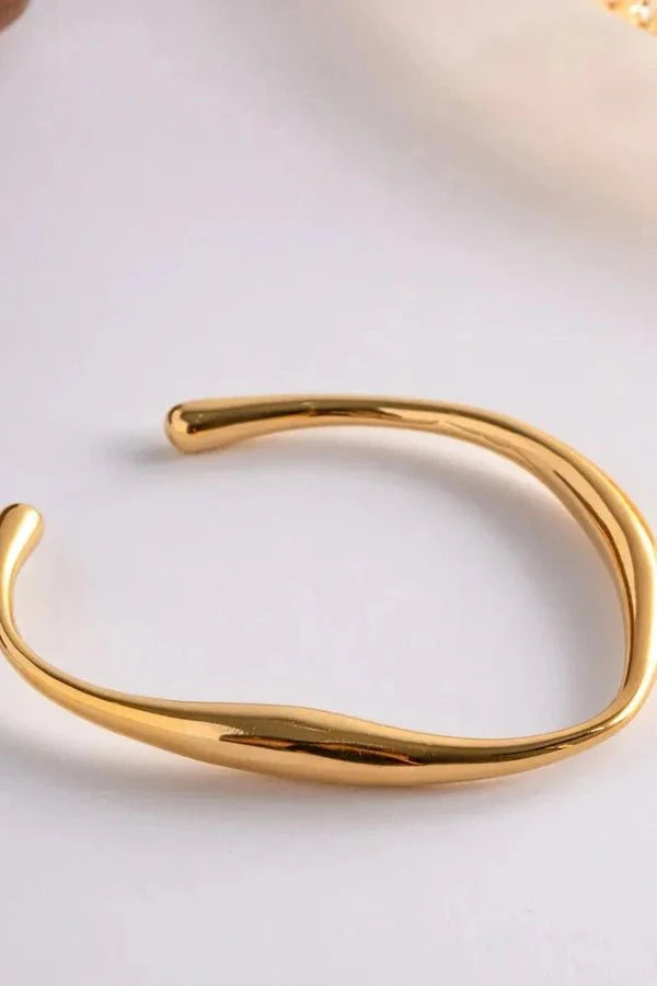 Avery | Gold Plated Stainless Steel Bangle