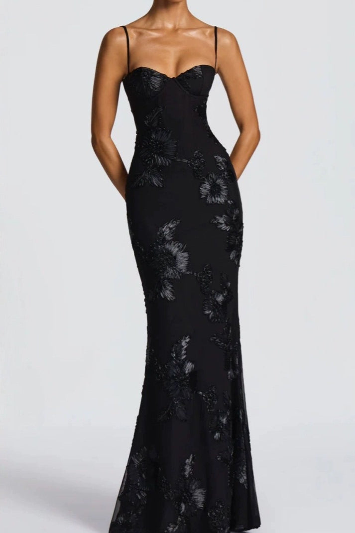 Floréa – 3D Floral Embroidered Bodycon Maxi Dress