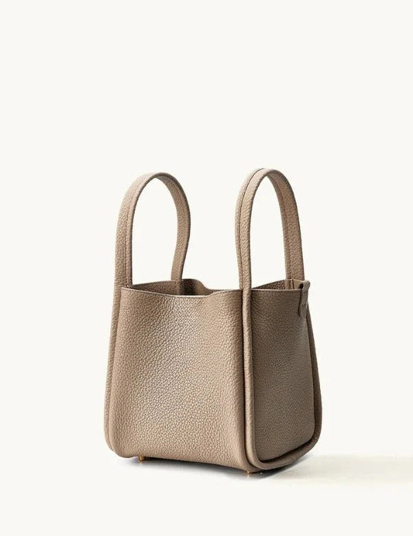 Minnie | Medium Leather Bucket Bag