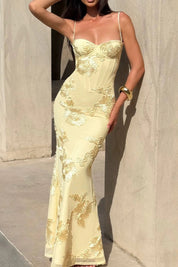 Floréa – 3D Floral Embroidered Bodycon Maxi Dress