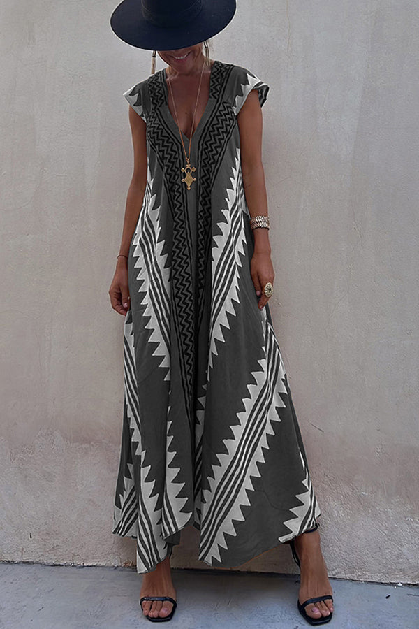 Mirelle – Relaxed V-Neck Maxi Dress