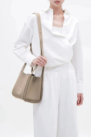 Minnie | Medium Leather Bucket Bag