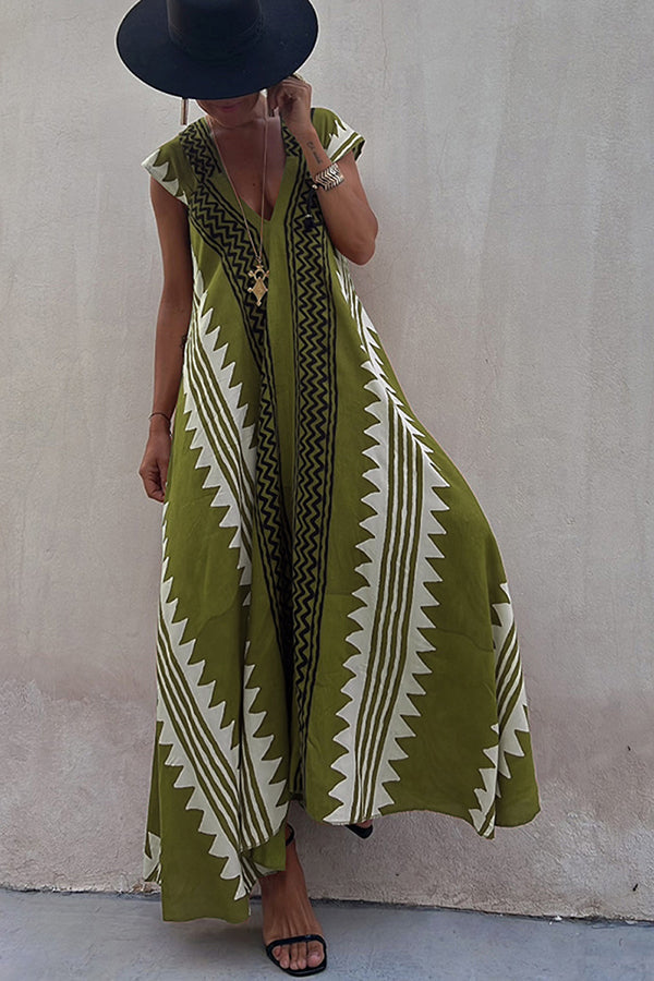 Mirelle – Relaxed V-Neck Maxi Dress
