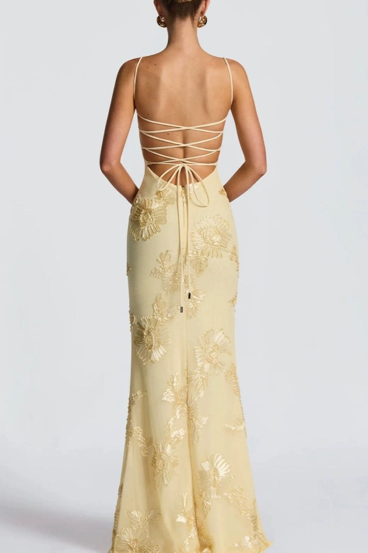 Floréa – 3D Floral Embroidered Bodycon Maxi Dress