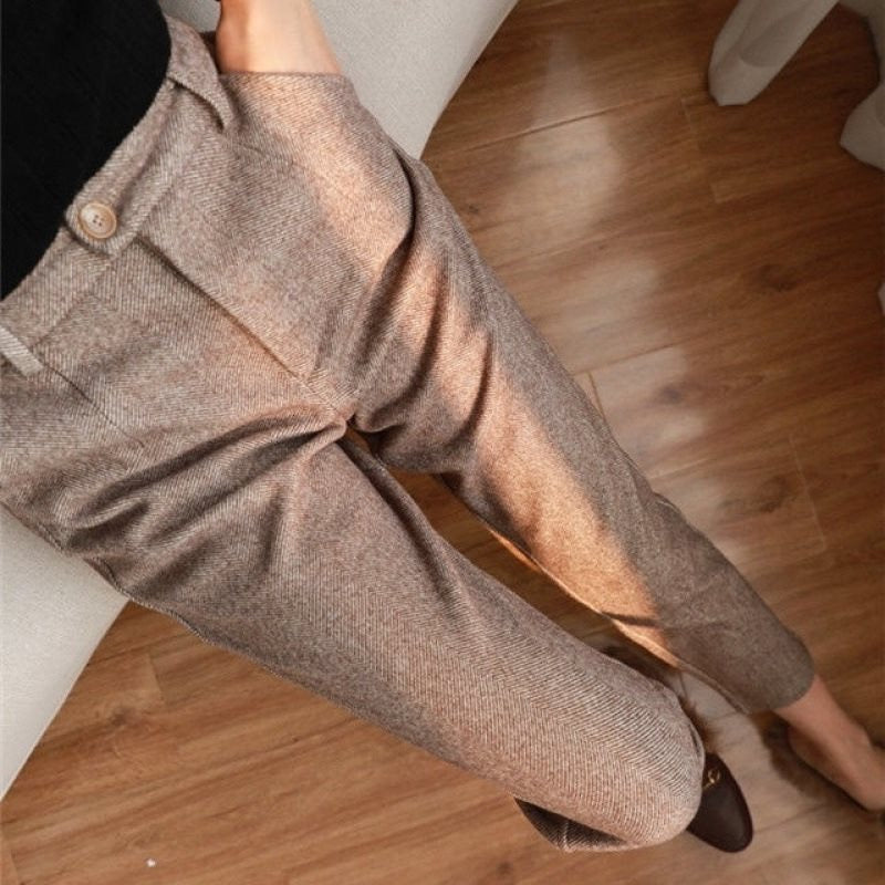 Cortina | Men’s Herringbone Wool Tapered Trousers