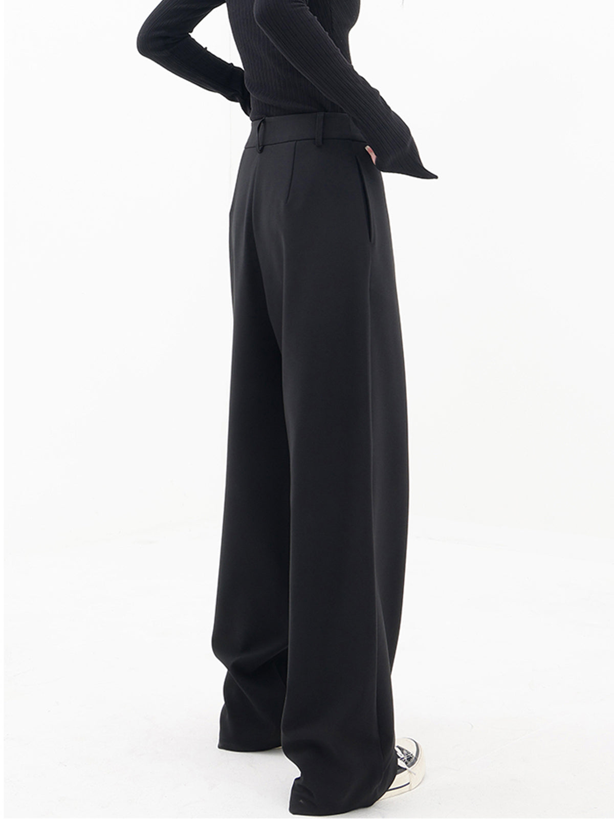 Vireza | Women’s Asymmetrical Button Wide Leg Dress Pants