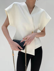 Vaelisse | Women’s V-Neck Button Down Blouse