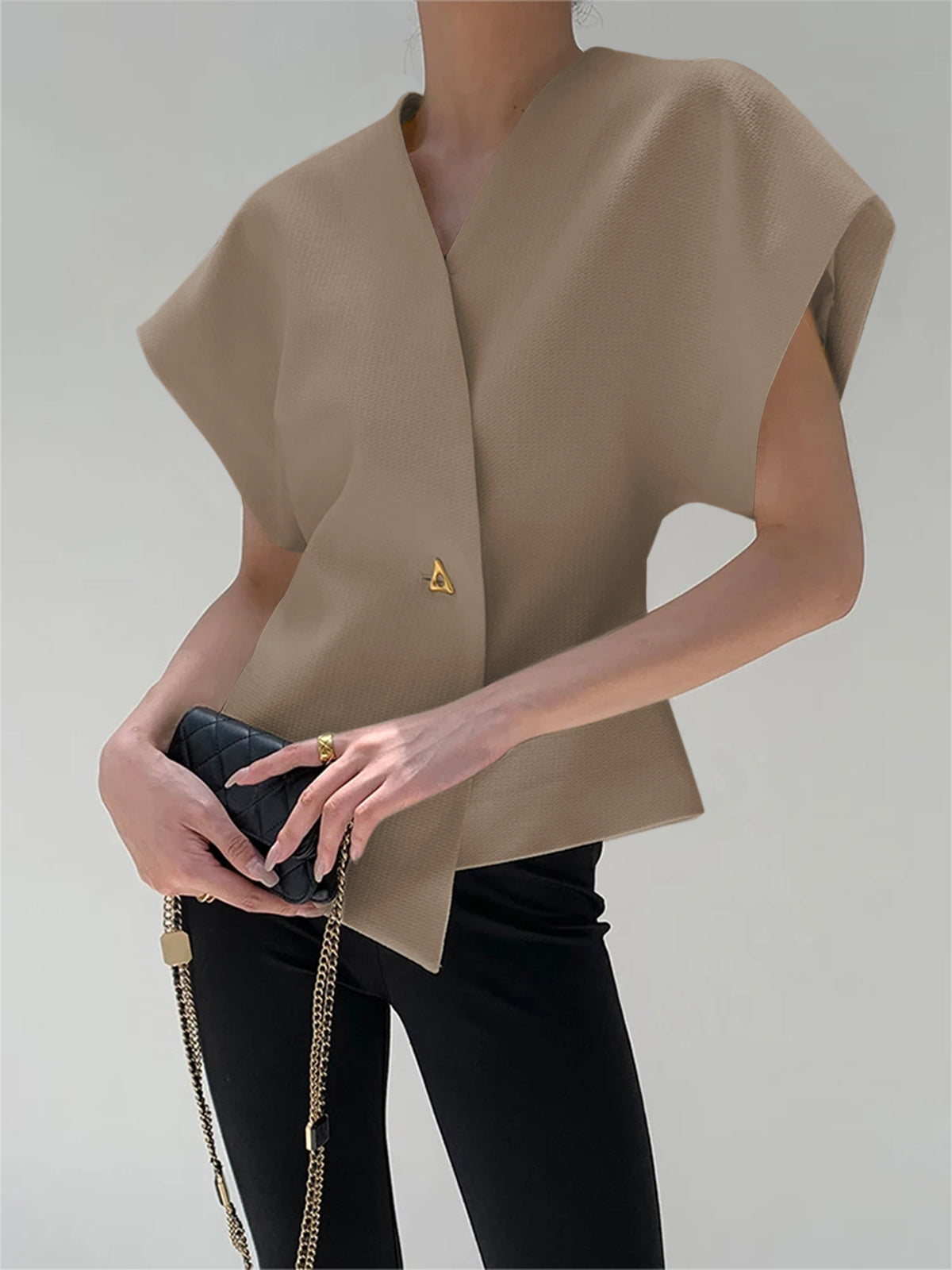 Vaelisse | Women’s V-Neck Button Down Blouse