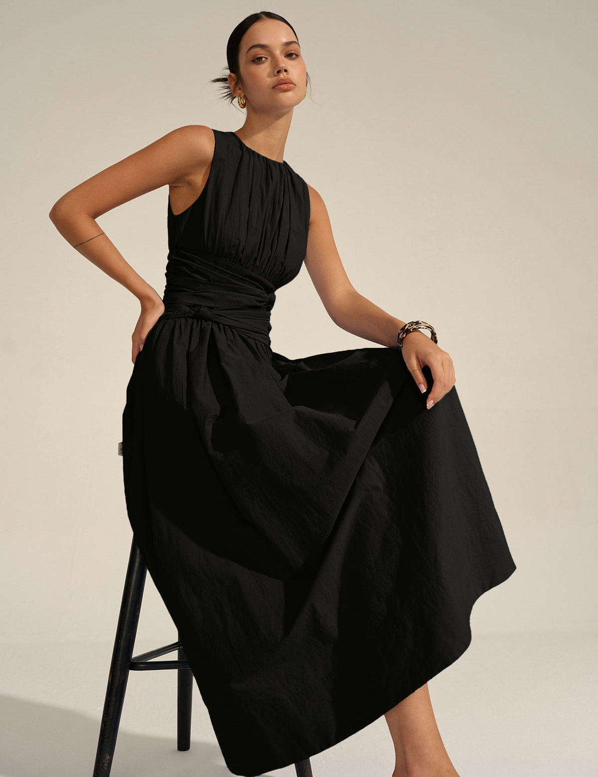 Ruched Waist | Women’s Crew Neck Maxi Dress