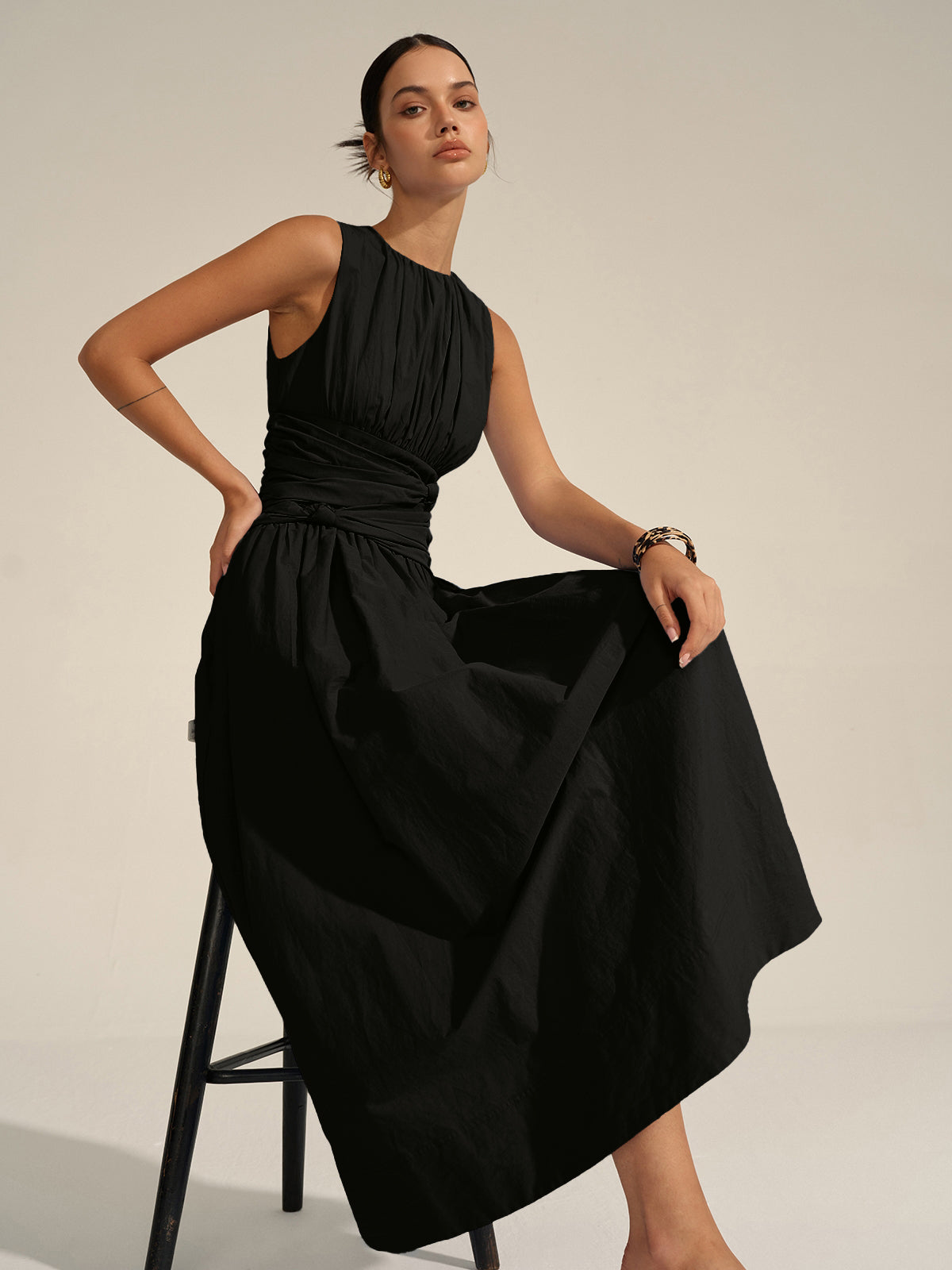 Ruched Waist | Women’s Crew Neck Maxi Dress