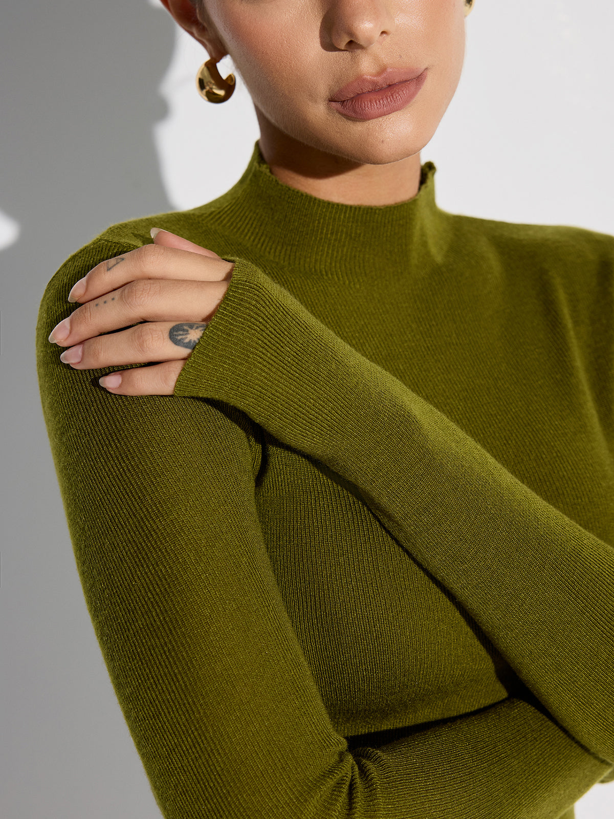 Alvera | Slim Fit Stretch Knit Top