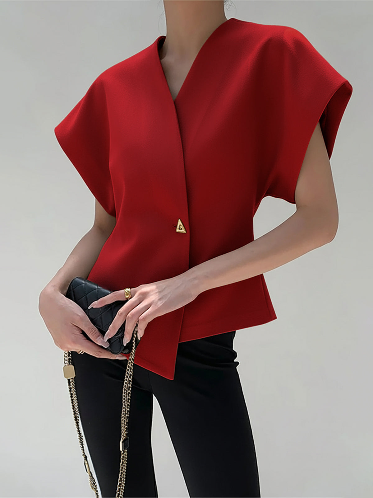 Vaelisse | Women’s V-Neck Button Down Blouse