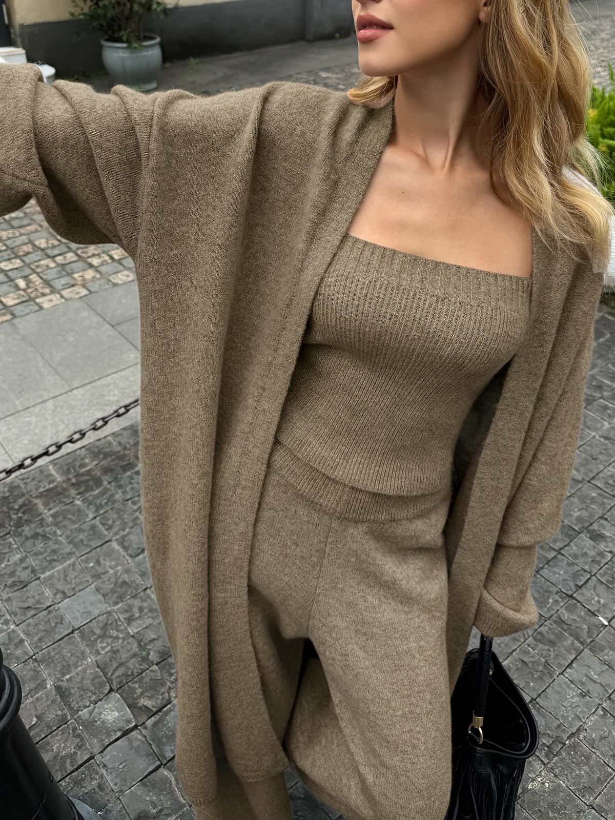 Zavelle | Women’s Three-Piece Knit Bustier Cardigan Pants Set