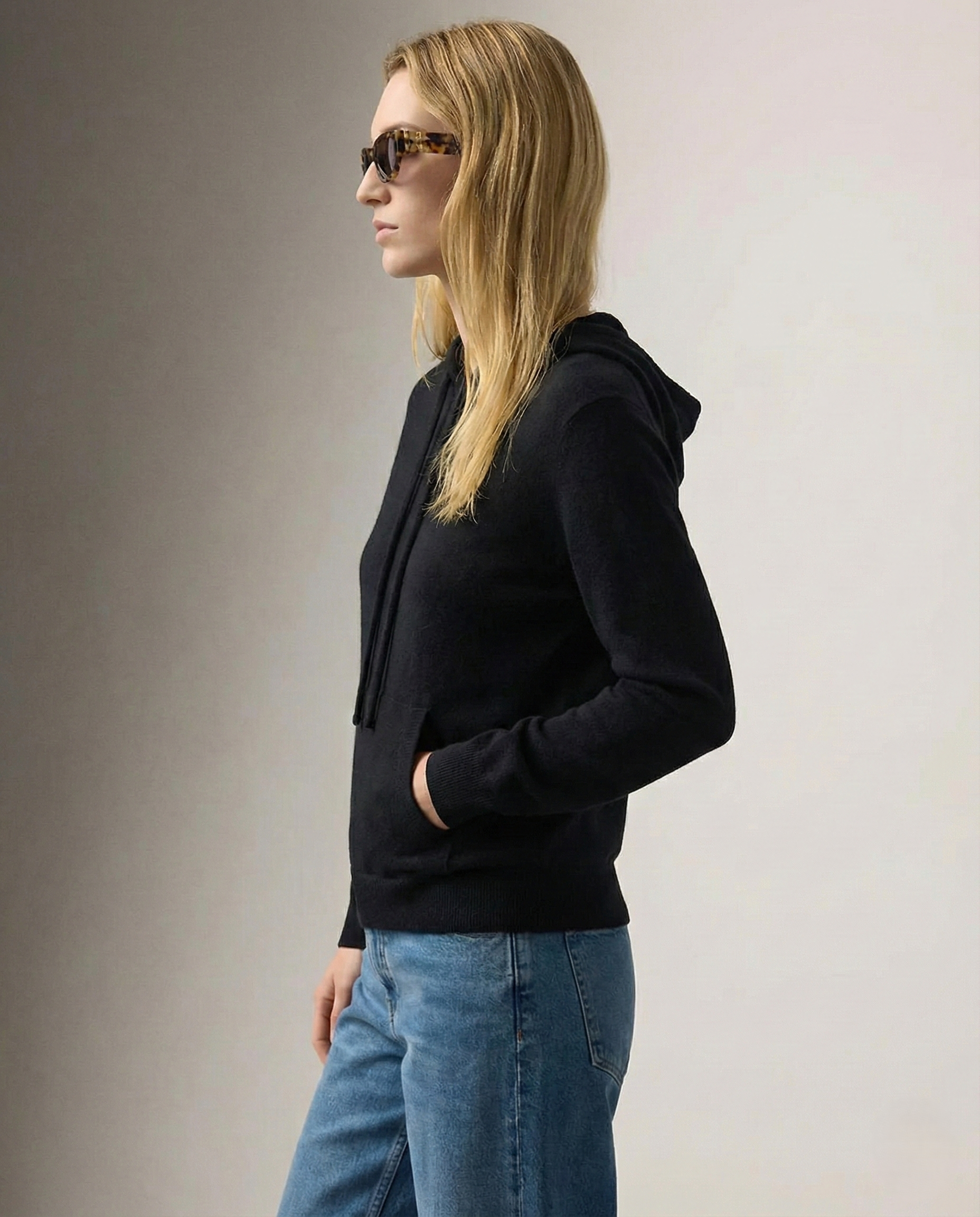 Arvello | Women's Hoodie
