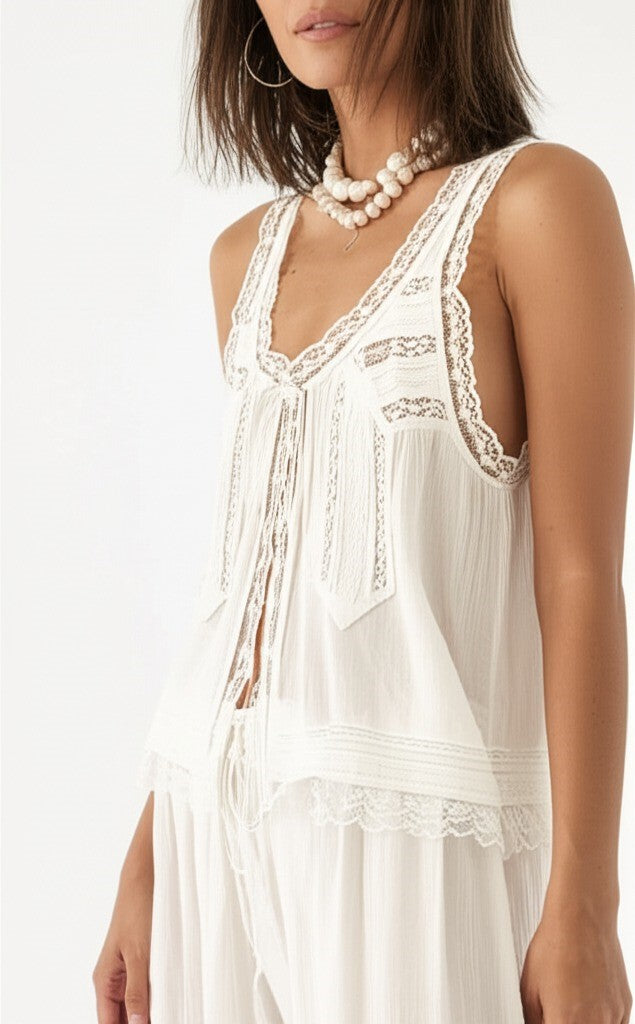 Aveline - Women’s Lace Trim Cotton Set