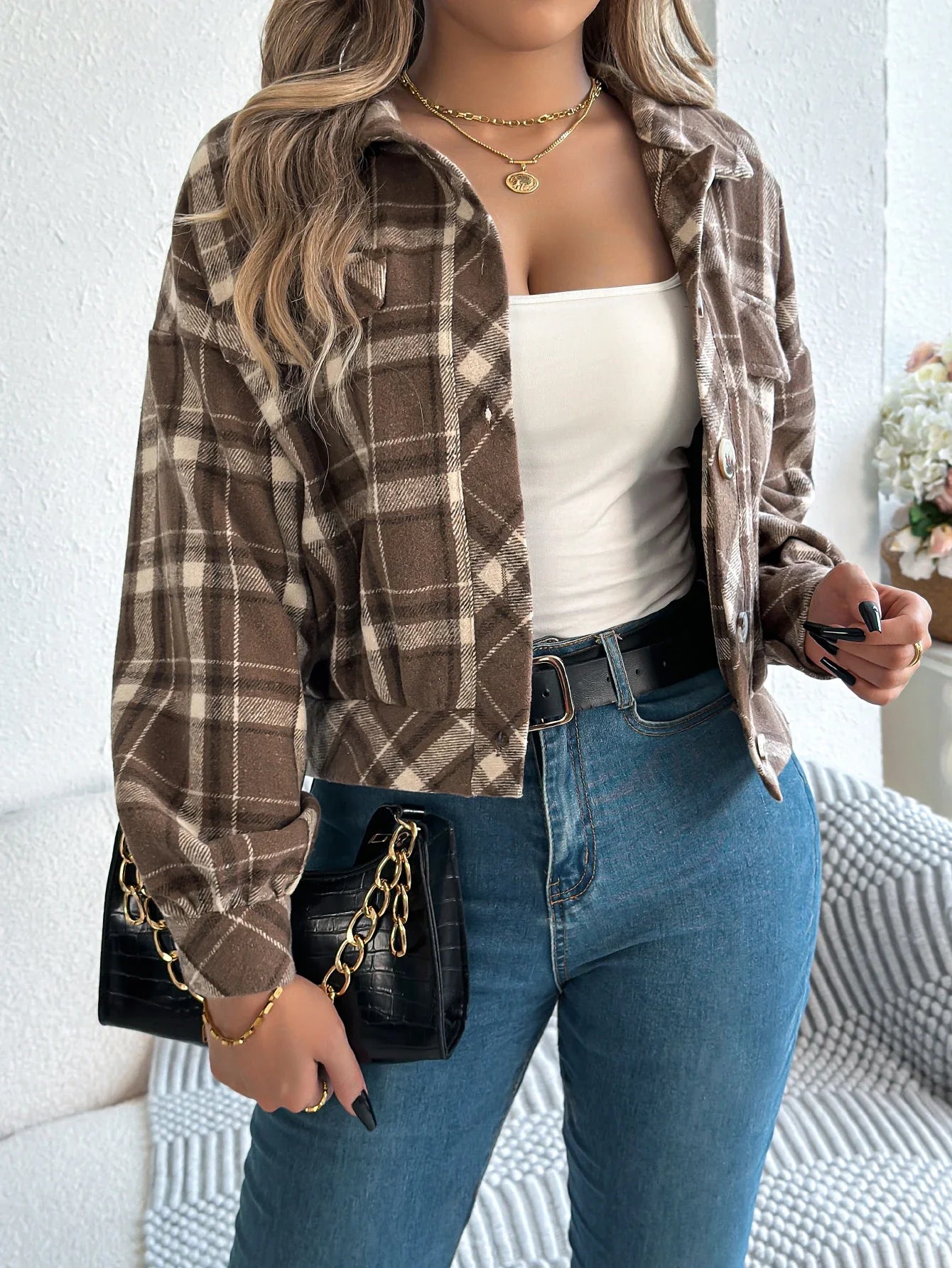 Lunara | Women’s Cropped Plaid Jacket
