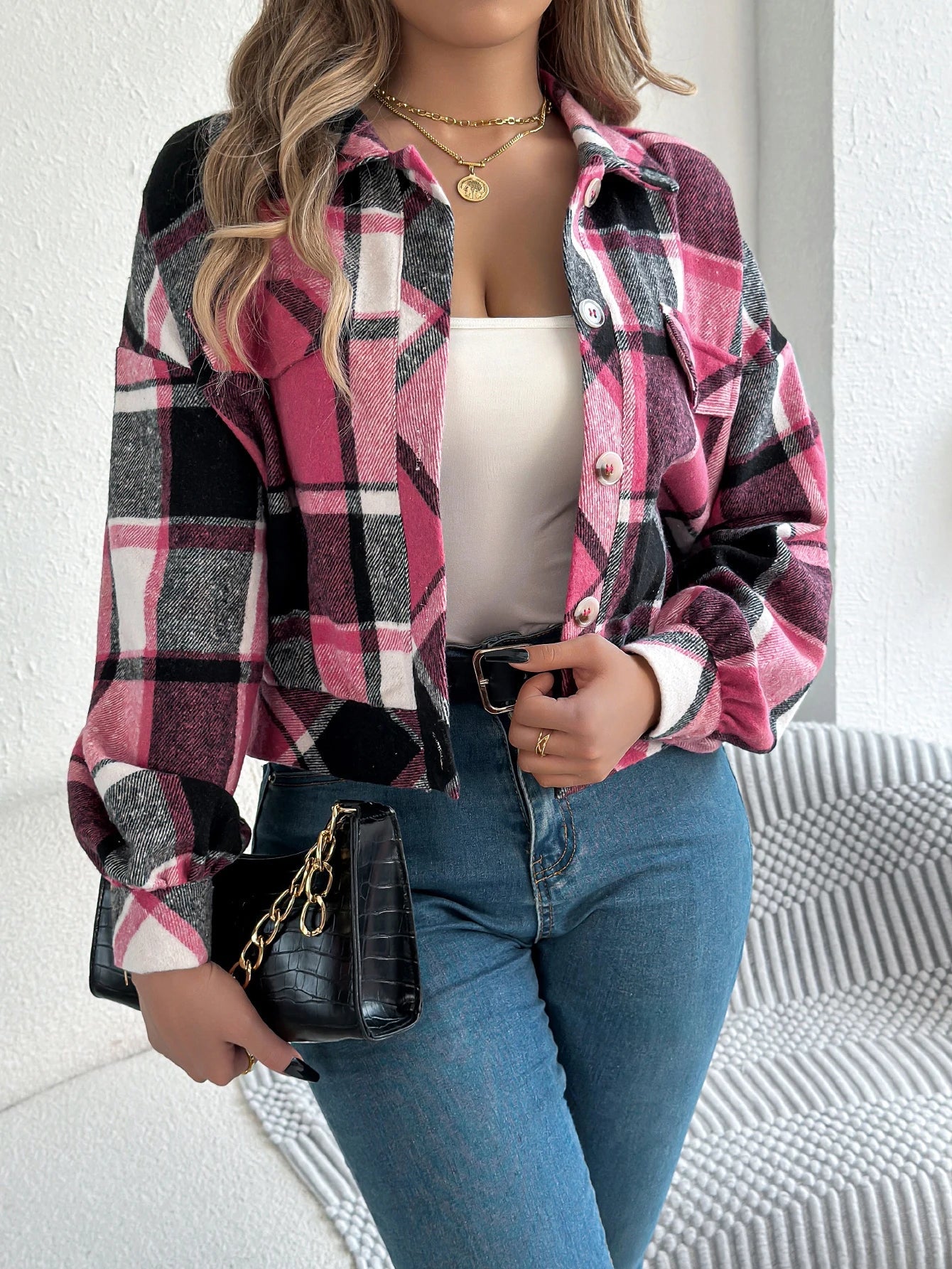Lunara | Women’s Cropped Plaid Jacket