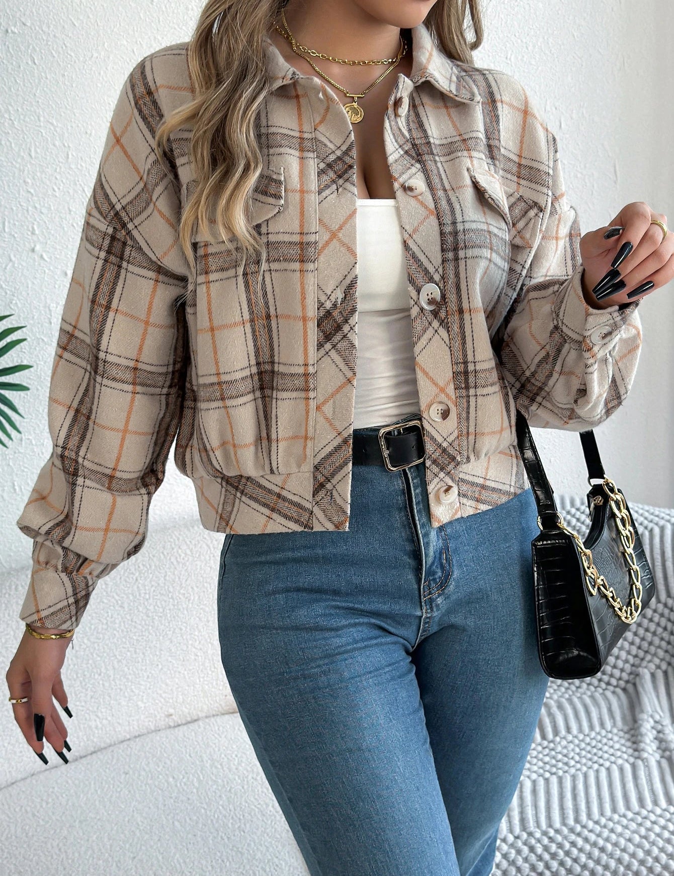 Lunara | Women’s Cropped Plaid Jacket