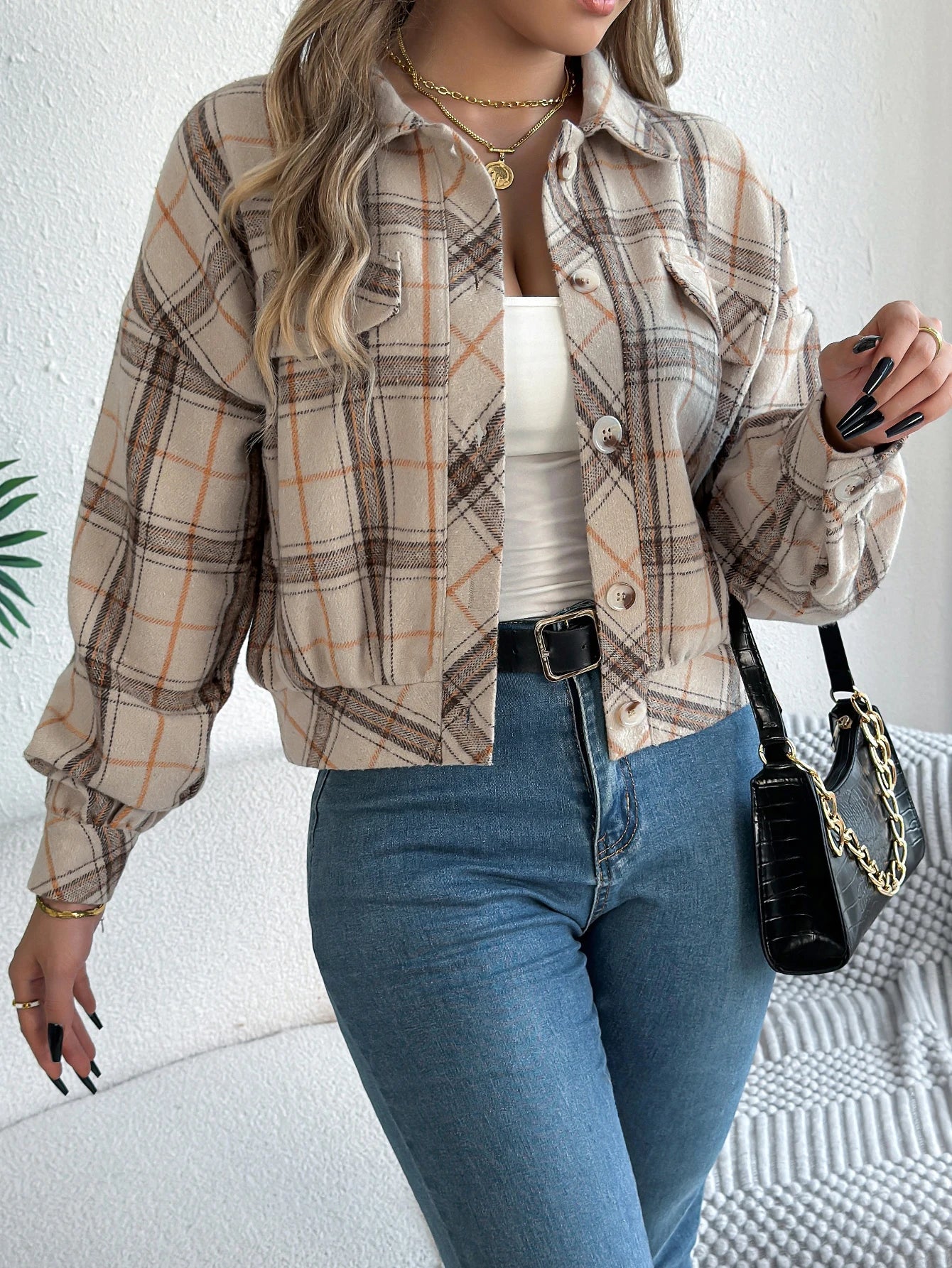 Lunara | Women’s Cropped Plaid Jacket