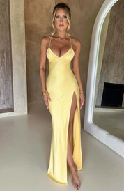 Devany | Elegant Maxi Dress with Thigh-High Slit
