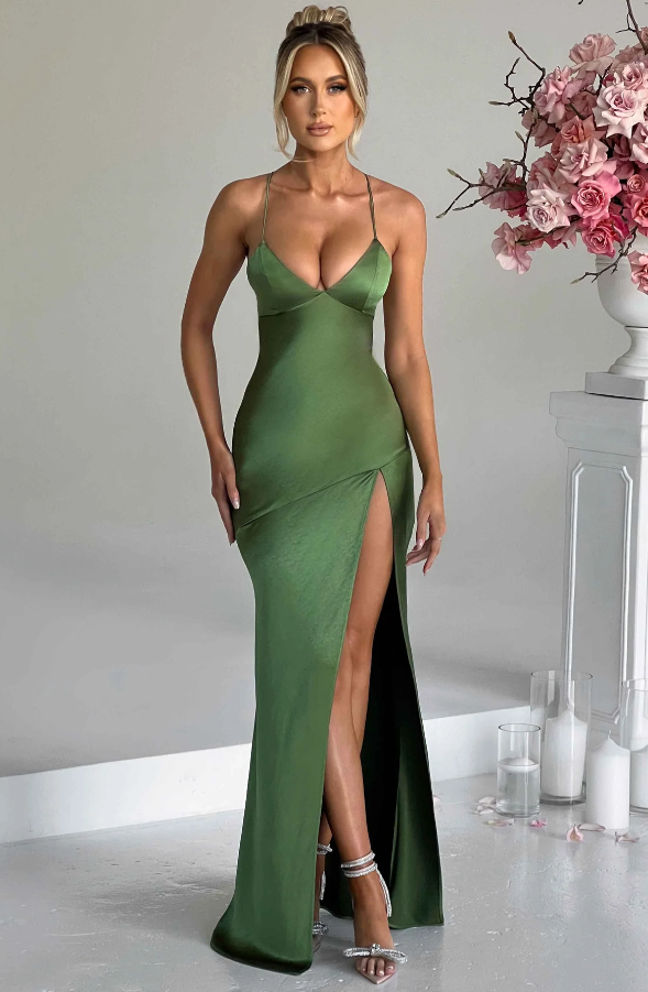 Devany | Elegant Maxi Dress with Thigh-High Slit
