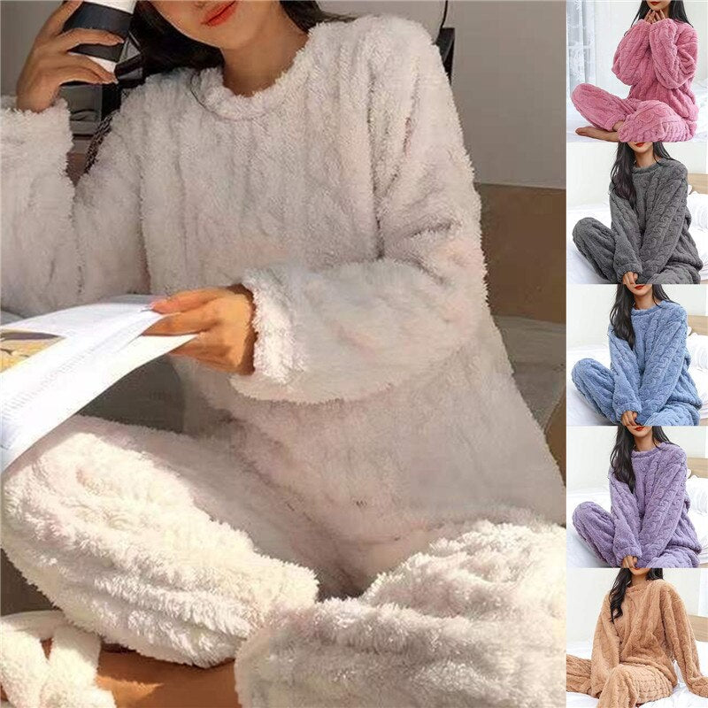 Snugly_Women_s_and_Men_s_Fleece_Pajama_Set_7.jpg