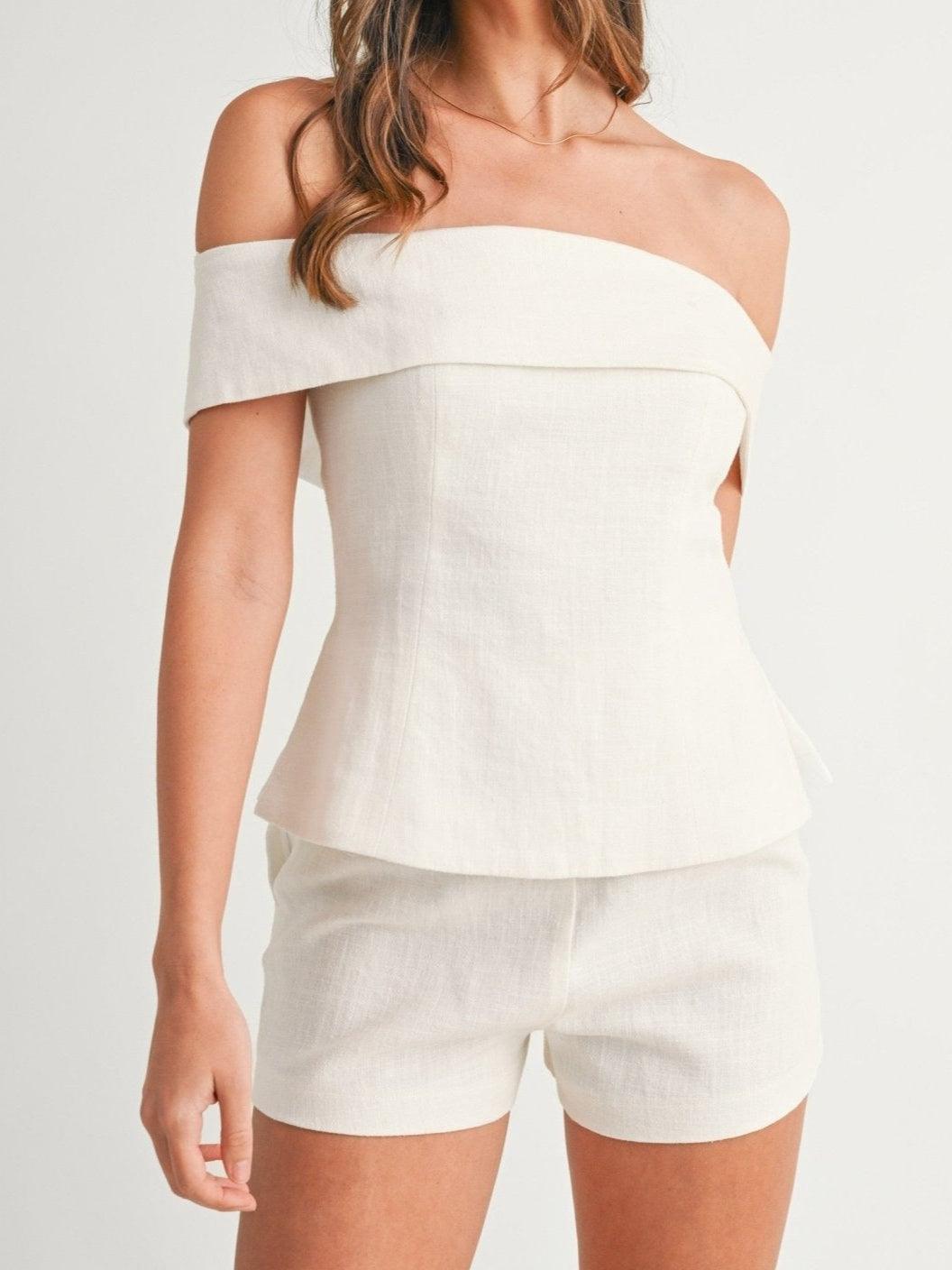 Averixa - Women’s Cropped Top & Pants Set