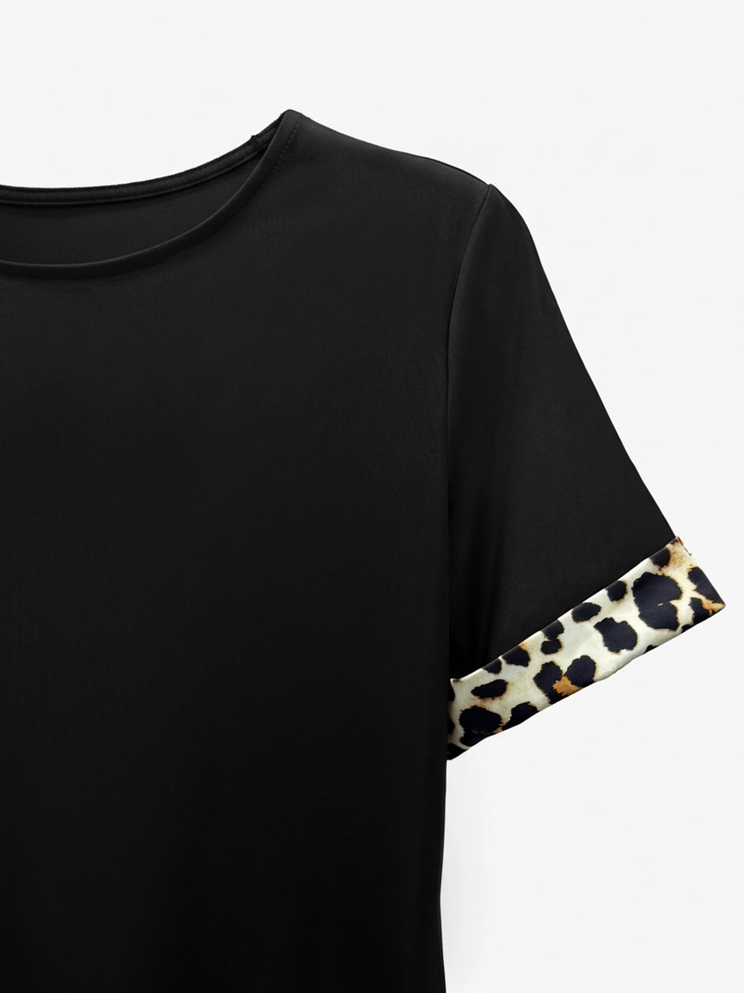 Zeravina – Women’s Leopard Patchwork T-Shirt Dress
