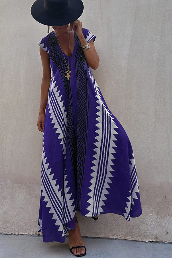Mirelle – Relaxed V-Neck Maxi Dress