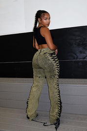 Elvara – Lace-Up Skinny Pants