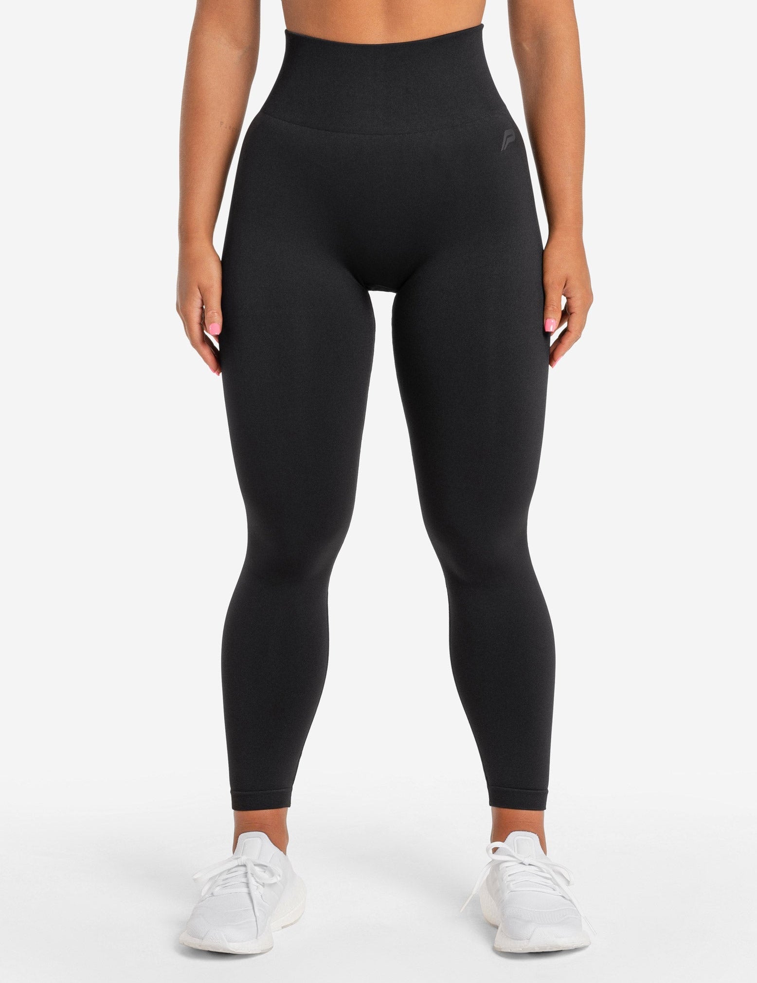 core-seamless-leggings-blackout-womens-3.jpg