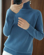 Valmira | Women’s Cashmere Turtleneck Sweater
