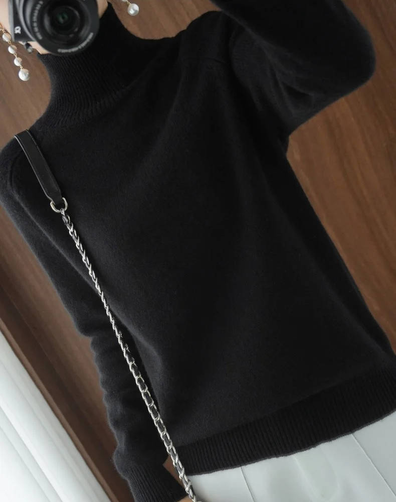 Valmira | Women’s Cashmere Turtleneck Sweater