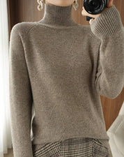 Valmira | Women’s Cashmere Turtleneck Sweater