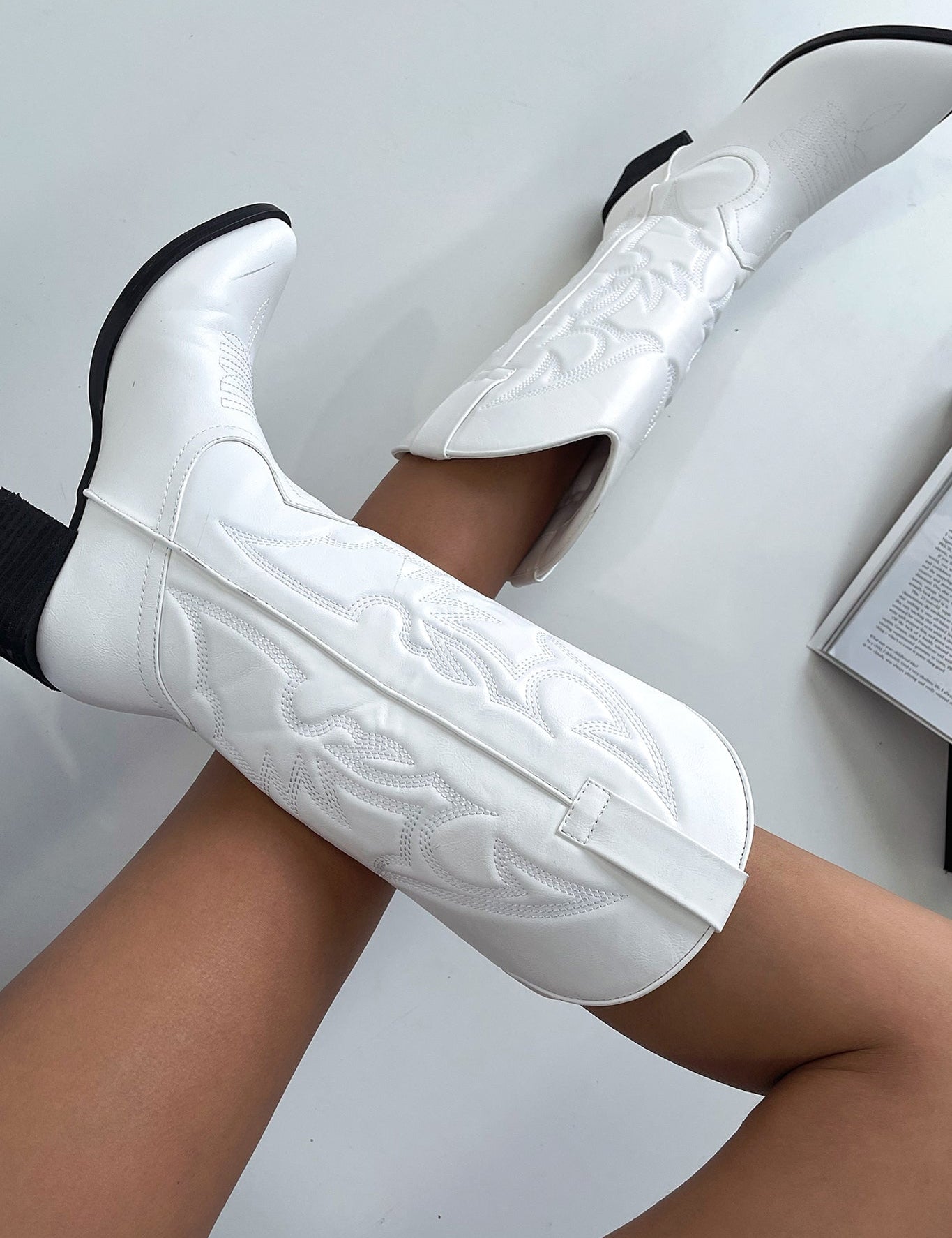 jagger_cowboy_boot_white_3.jpg