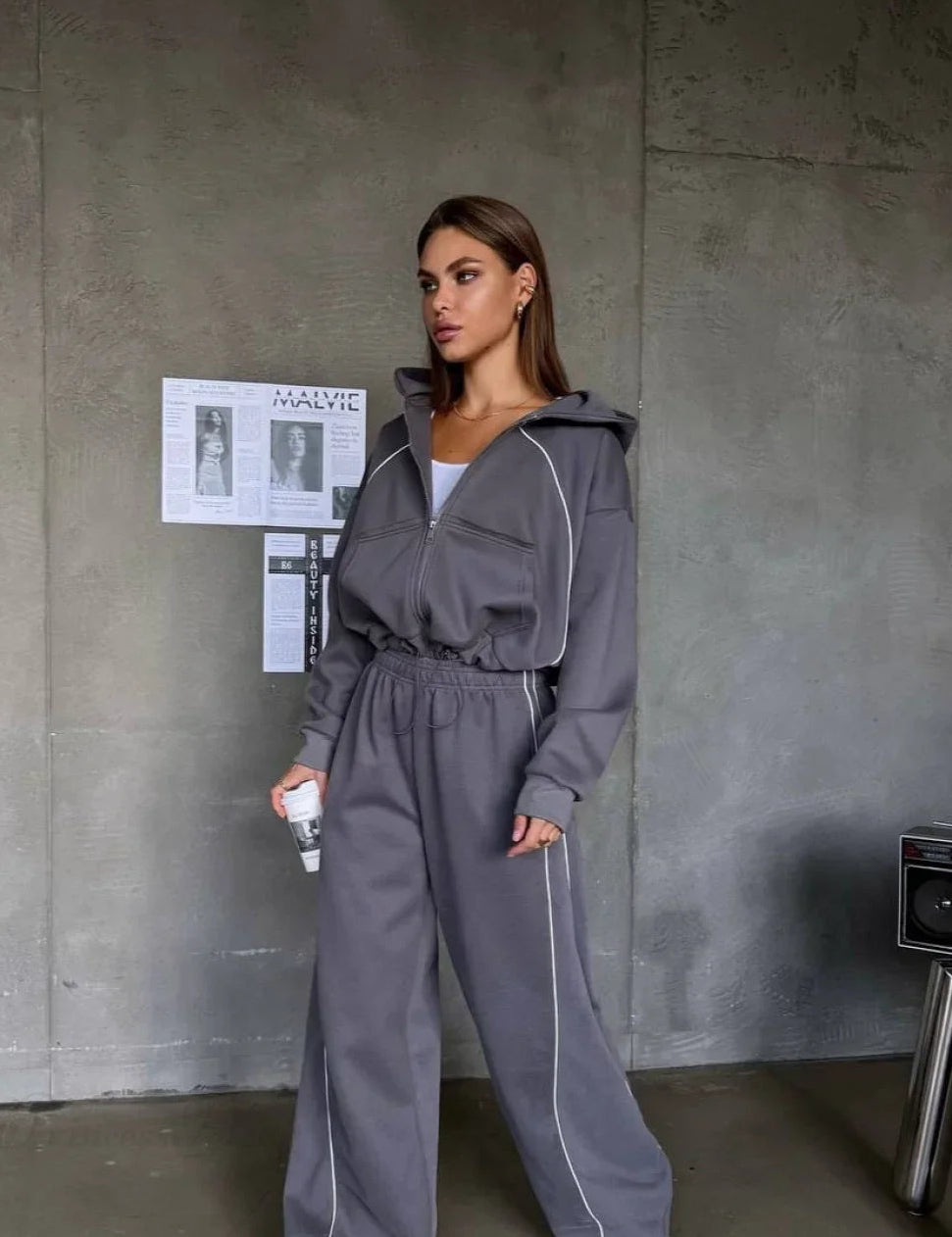 Valmira – Color Block Long Sleeve Lounge Set