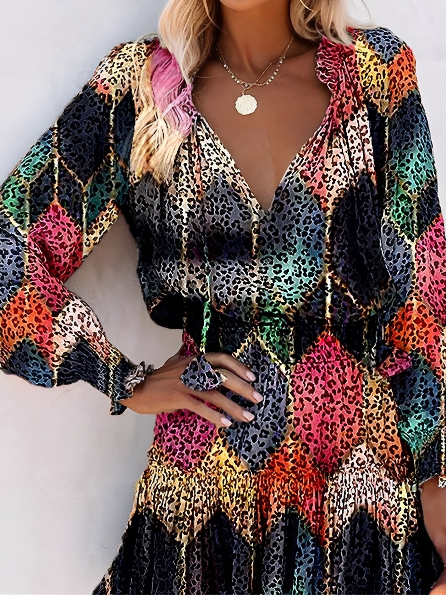 Leovessa - Women’s Leopard Long Sleeve Dress
